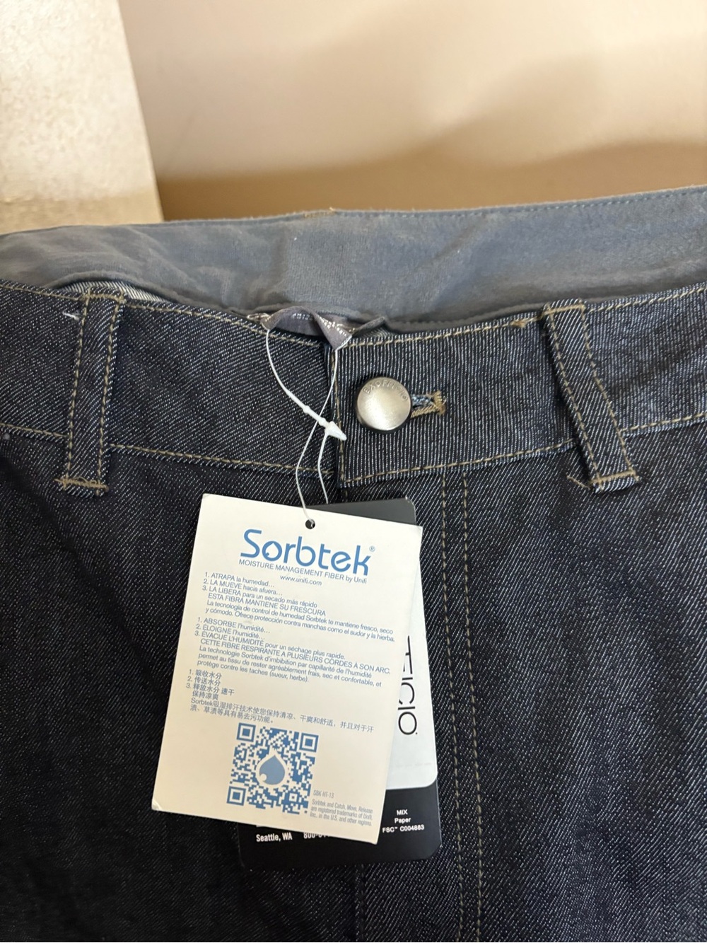 NWT ExOfficio Men's Cordova Insect Shield Jeans Dark Blue 40x32 Outdoor Hunting - Picture 2 of 5